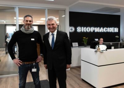 Hoher Besuch bei den Shopmachern